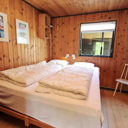 Holiday Tulir - 300m From The Sea In Nw Jutland By Interhome Holiday home
